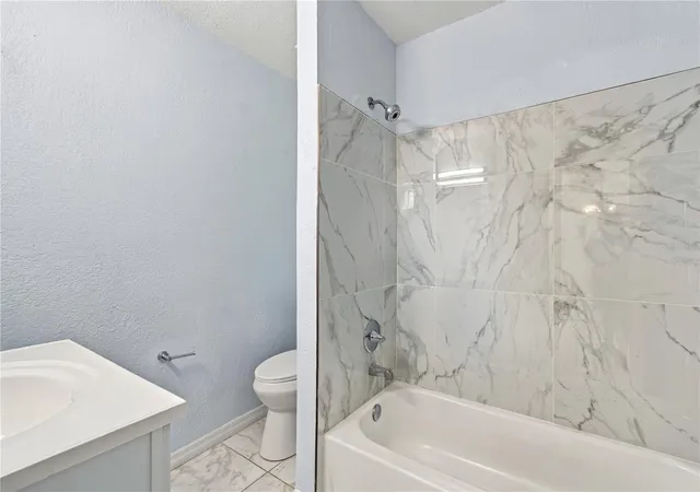 Photo 4 of Condo for sale at 12291 Armenia Gables Cir, Tampa, FL 33612 | MLS# TB8550898 | Listing updated on 2026-09-30
