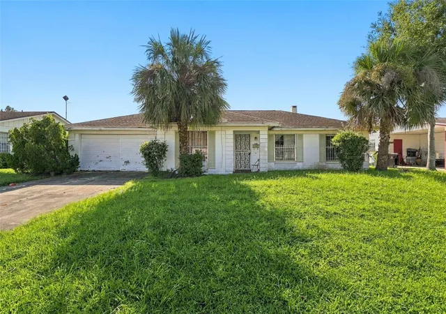 Single family home for sale at 1147 Coretta Way, ORLANDO, FL 32805 | MLS# O6443708