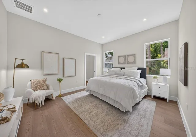 Photo 4 of Single family home for sale at 3109 Queen St N, Saint Petersburg, FL 33713 | MLS# TB8550903 | Listing updated on 2026-10-10