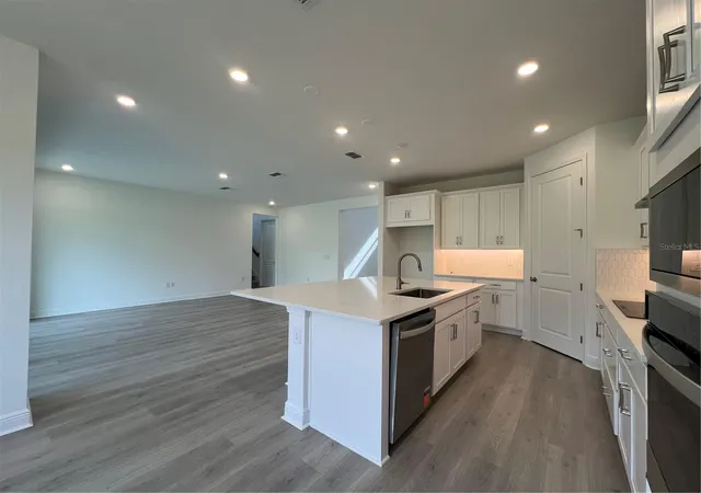 Photo 3 of Single family home for sale at 1619 Cadence St, Minneola, FL 34715 | MLS# G5118104 | Listing updated on 2026-09-22