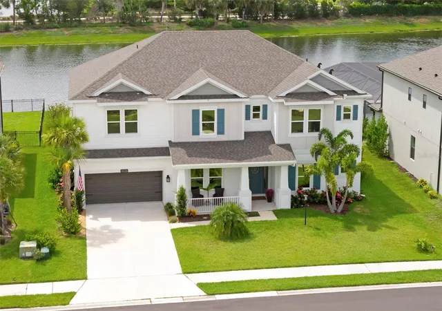 Photo 3 of Single family home for sale at 4426 Pond Brk Ct, Bradenton, FL 34211 | MLS# A4706919 | Listing updated on 2026-09-22