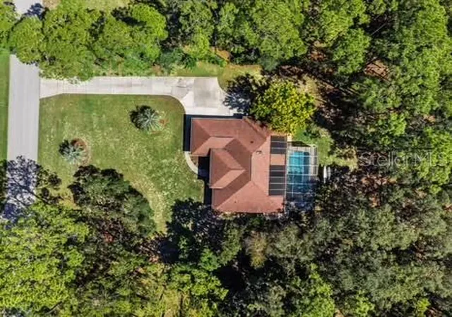 Photo 3 of Single family home for sale at 1124 W Pearson St, Hernando, FL 34442 | MLS# TB8550908 | Listing updated on 2026-10-19