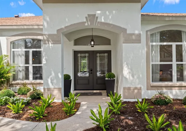 Photo 4 of Single family home for sale at 6111 Heroncrest Ct, Lithia, FL 33547 | MLS# TB8550911 | Listing updated on 2026-10-07