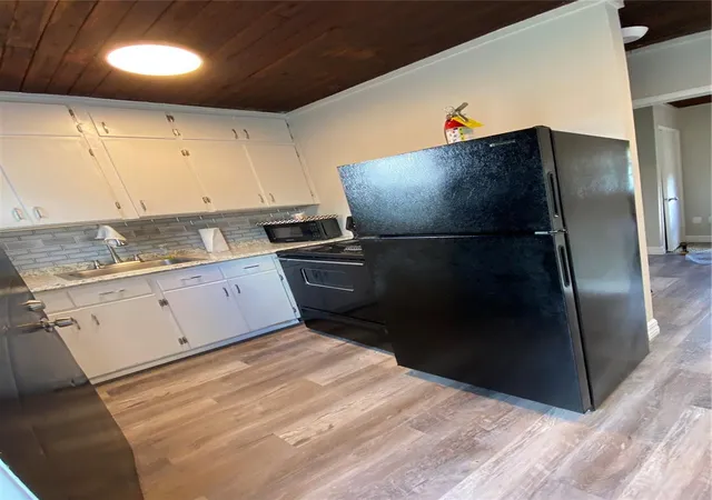 Photo 3 of Single family home for sale at 615 Ash St, Auburndale, FL 33823 | MLS# S5158047 | Listing updated on 2026-09-23