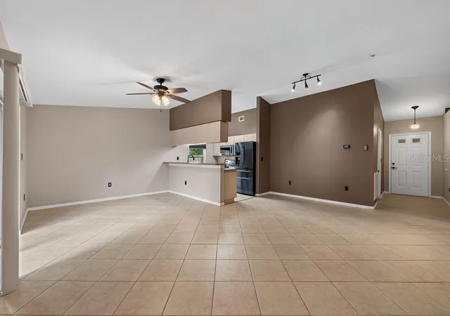 Photo 4 of Single family home for sale at 11959 Murray Ave, Largo, FL 33778 | MLS# TB8550913 | Listing updated on 2026-09-26
