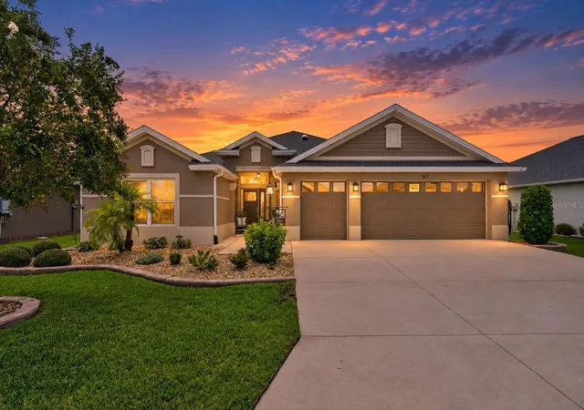 Single family home for sale at 912 Hubbard Loop, THE VILLAGES, FL 32163 | MLS# O6443716