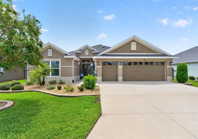 Photo 3 of Single family home for sale at 912 Hubbard Loop, The Villages, FL 32163 | MLS# O6443716 | Listing updated on 2026-09-22