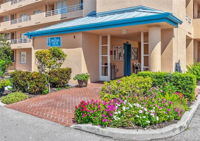 Photo 2 of Condo for sale at 4570 Pinebrook Cir #208, Bradenton, FL 34209 | MLS# A4706920 | Listing updated on 2026-10-08