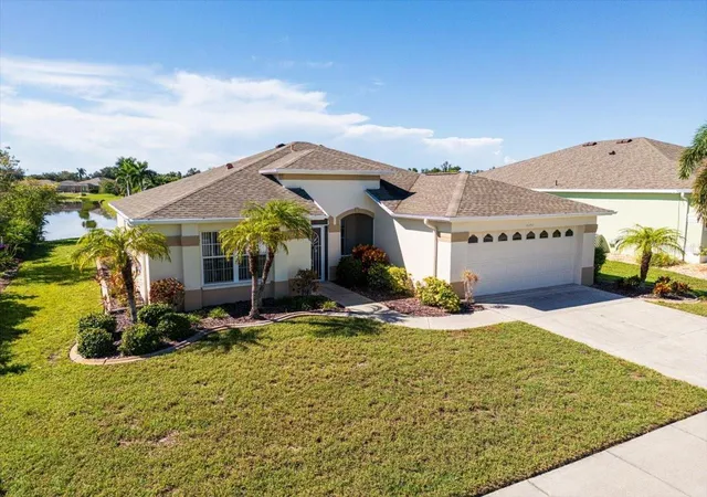 Photo 2 of Single family home for sale at 4254 Tennyson Way, Venice, FL 34293 | MLS# TB8550923 | Listing updated on 2026-09-22