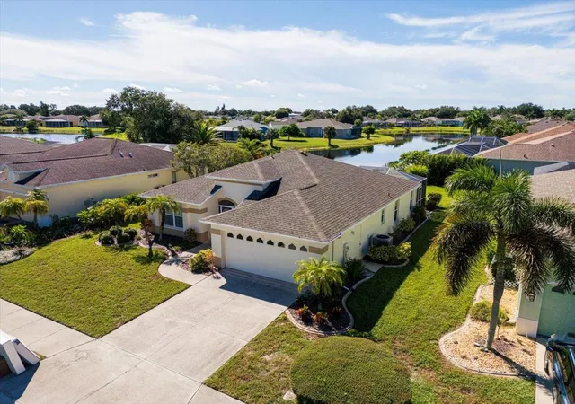 Photo 3 of Single family home for sale at 4254 Tennyson Way, Venice, FL 34293 | MLS# TB8550923 | Listing updated on 2026-09-22