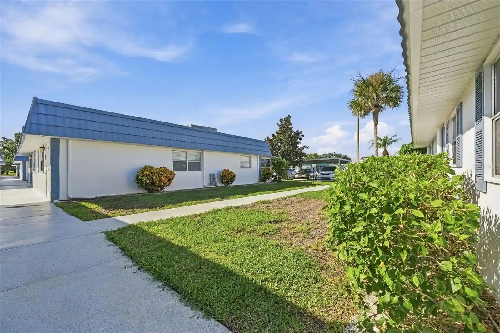 Listing Photo 91 - Condo for sale in 1901 Andover Wy located at 1901 Andover Wy, SUN CITY CENTER, FL 33573 - Unit #37