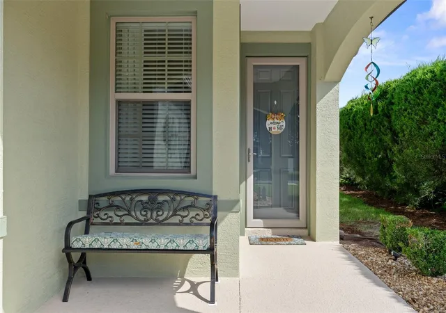 Photo 3 of Single family home for sale at 7672 SW 94th Circle, Ocala, FL 34481 | MLS# W7889701 | Listing updated on 2026-09-23