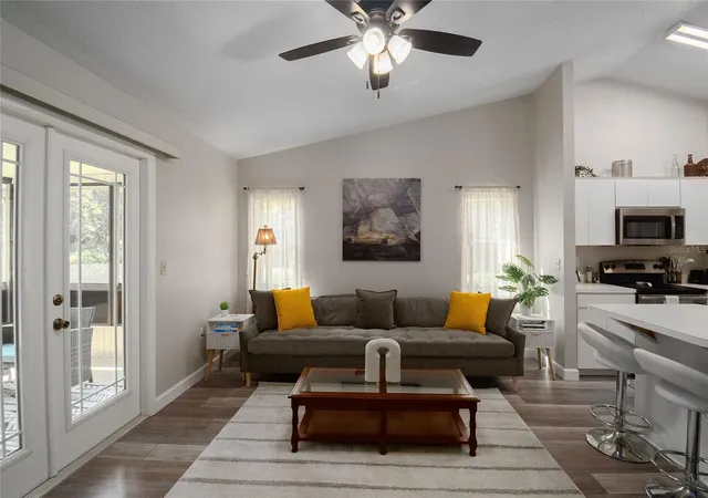 Photo 3 of Single family home for sale at 224 Crown Ct, Winter Haven, FL 33880 | MLS# L4965239 | Listing updated on 2026-09-22