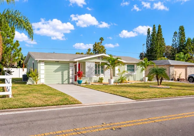 Photo 2 of Single family home for sale at 4149 Darlington Rd, Holiday, FL 34691 | MLS# TB8550934 | Listing updated on 2026-09-25