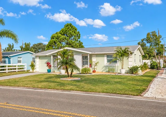 Photo 3 of Single family home for sale at 4149 Darlington Rd, Holiday, FL 34691 | MLS# TB8550934 | Listing updated on 2026-09-25