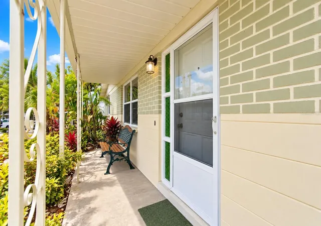 Photo 3 of Single family home for sale at 4711 Phoenix Ave, Holiday, FL 34690 | MLS# TB8550943 | Listing updated on 2026-09-30