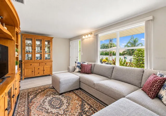 Photo 4 of Single family home for sale at 4711 Phoenix Ave, Holiday, FL 34690 | MLS# TB8550943 | Listing updated on 2026-09-30
