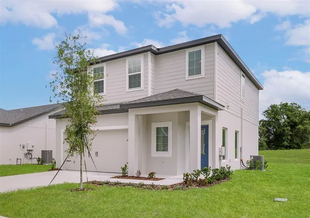 Photo 2 of Single family home for sale at 13344 Tula Loop, Astatula, FL 34705 | MLS# TB8550949 | Listing updated on 2026-10-07