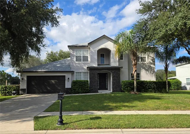 Single family home for sale at 23503 Valderama Ln, SORRENTO, FL 32776 | MLS# G5118109