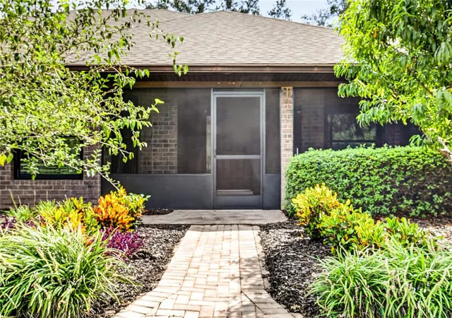 Photo 3 of Single family home for sale at 38224 Journey Ln, Lady Lake, FL 32159 | MLS# G5118111 | Listing updated on 2026-09-23