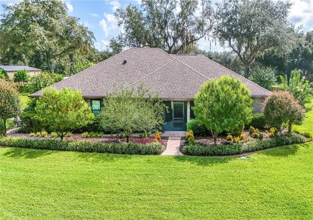 Photo 1 of Single family home for sale at 38224 Journey Ln, Lady Lake, FL 32159 | MLS# G5118111 | Listing updated on 2026-09-23