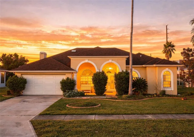 Photo 1 of Single family home for sale at 3352 St Ives Blvd, Brooksville, FL 34609 | MLS# TB8550962 | Listing updated on 2026-10-01