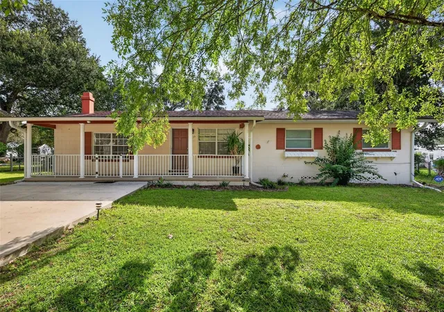 Photo 1 of Single family home for sale at 4613 Ne 22nd Avenue, Ocala, FL 34479 | MLS# OM732674 | Listing updated on 2026-09-22