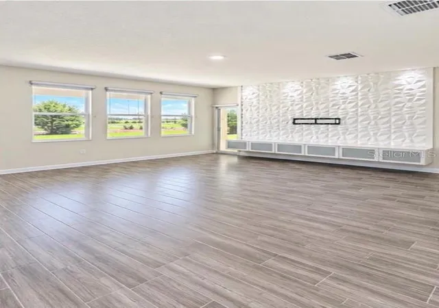 Photo 4 of Single family home for sale at 1152 Trappers Trl Loop, Davenport, FL 33896 | MLS# O6443752 | Listing updated on 2026-09-22