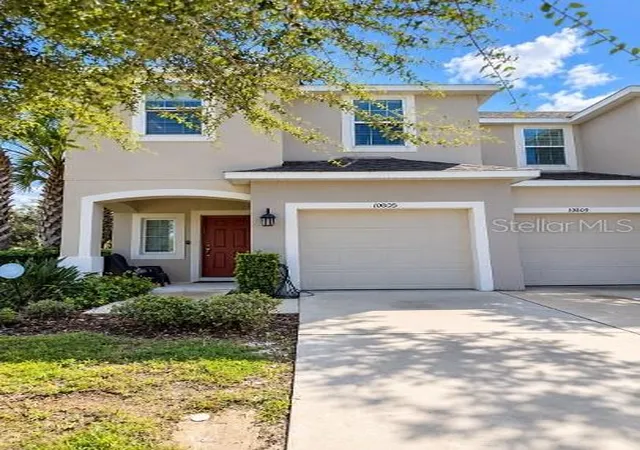 Photo 1 of Townhouse for sale at 10805 Wyne Tree Ct, Orlando, FL 32824 | MLS# S5158056 | Listing updated on 2026-09-25
