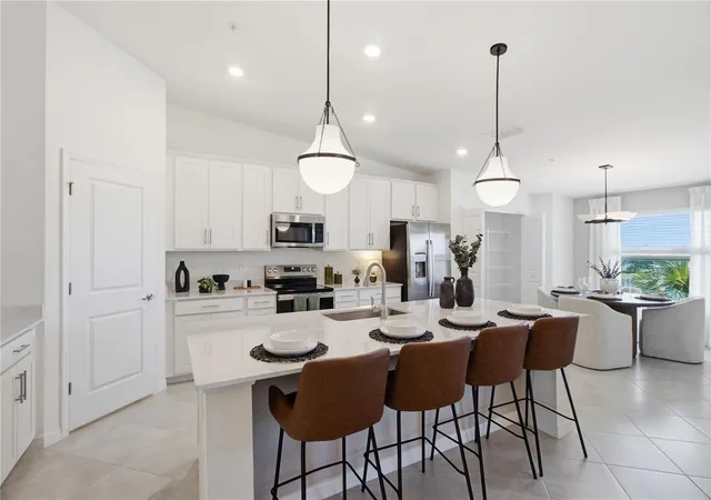 Photo 4 of Condo for sale at 18911 Scallop Loop #103, Bradenton, FL 34211 | MLS# A4706927 | Listing updated on 2026-10-20