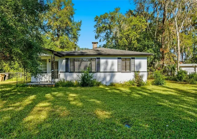 Single family home for sale at 1615 NE 9th Street, OCALA, FL 34470 | MLS# O6443753
