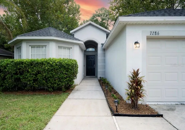 Photo 3 of Single family home for sale at 7286 Cedarcrest Blvd, Lakeland, FL 33810 | MLS# L4965246 | Listing updated on 2026-09-23