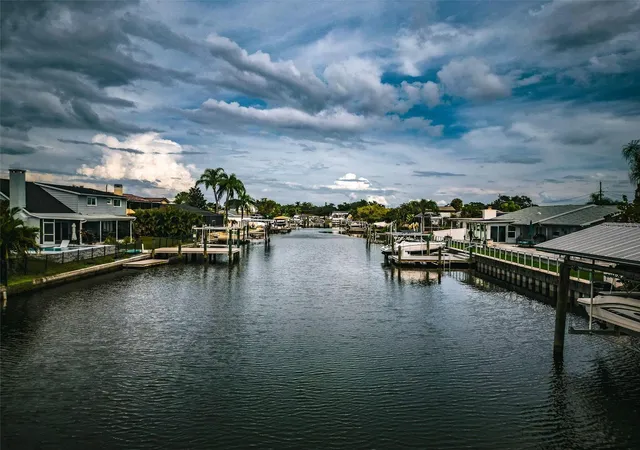 Photo 3 of Single family home for sale at 8723 Hickorywood Ln, Tampa, FL 33615 | MLS# TB8550971 | Listing updated on 2026-10-07