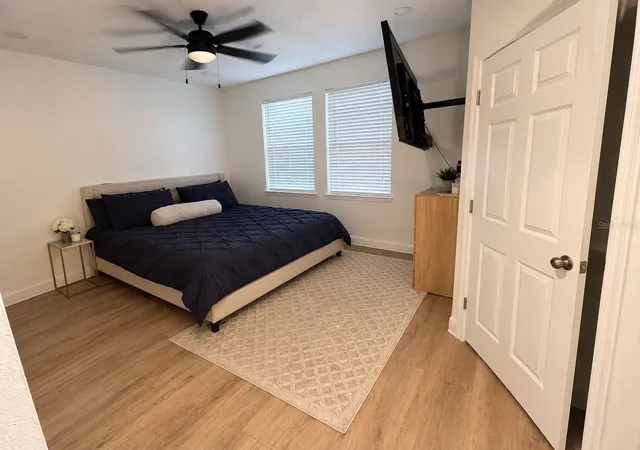 Photo 4 of Condo for sale at 6611 Time Sq Ave #105, Orlando, FL 32835 | MLS# O6443757 | Listing updated on 2026-10-05