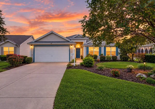 Single family home for sale at 16969 SE 92nd Pelham Ave, THE VILLAGES, FL 32162 | MLS# G5118114