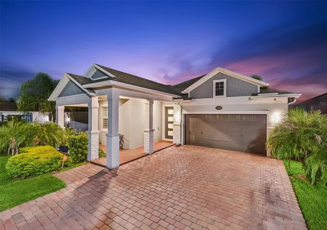 Photo 3 of Single family home for sale at 2107 Bay Line Rd, Oakland, FL 34787 | MLS# O6443759 | Listing updated on 2026-10-04