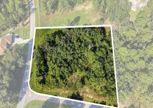 Photo 2 of Sale Pending at 4324 N Wigwam Ter, Beverly Hills, FL 34465 | MLS# OM732676 | Listing updated on 2026-10-04
