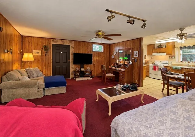 Photo 4 of Single family home for sale at 2222 Getford Rd, Eustis, FL 32726 | MLS# G5118115 | Listing updated on 2026-09-30