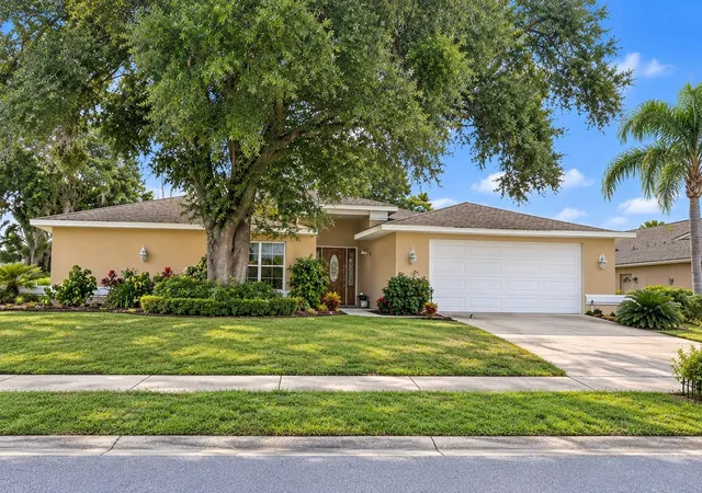 Photo 1 of Single family home for sale at 13727 Maritime Ct, Hudson, FL 34667 | MLS# L4965248 | Listing updated on 2026-09-23