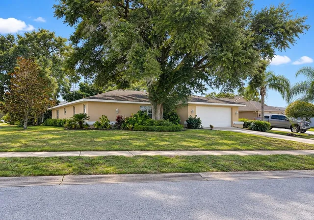 Photo 2 of Single family home for sale at 13727 Maritime Ct, Hudson, FL 34667 | MLS# L4965248 | Listing updated on 2026-09-23