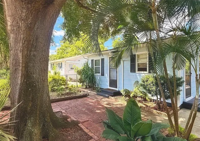 Photo 3 of Single family home for sale at 4480 Newark St N, Saint Petersburg, FL 33714 | MLS# TB8550985 | Listing updated on 2026-10-03
