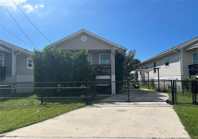 Photo 1 of Single family home for sale at 5347 Leisure Ln, New Port Richey, FL 34652 | MLS# TB8550987 | Listing updated on 2026-09-28