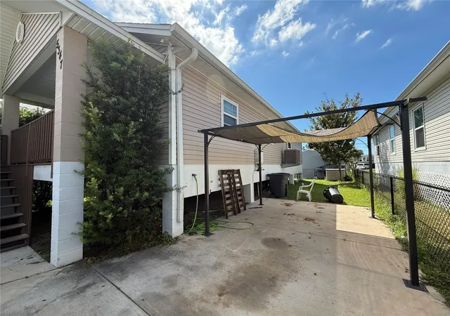 Photo 3 of Single family home for sale at 5347 Leisure Ln, New Port Richey, FL 34652 | MLS# TB8550987 | Listing updated on 2026-09-28