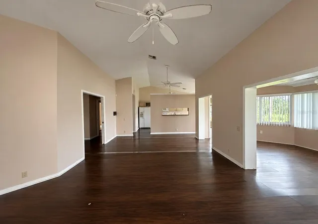 Photo 4 of Single family home for sale at 8417 Danbury Ln, Hudson, FL 34667 | MLS# W7889705 | Listing updated on 2026-09-26
