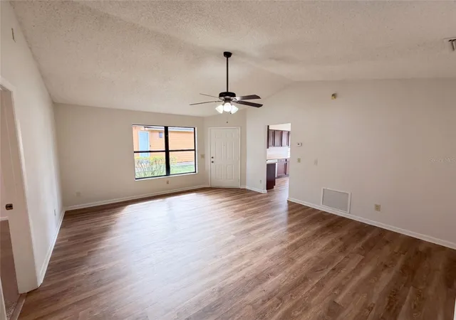 Photo 2 of Single family home for sale at 10033 Creekwater Blvd, Orlando, FL 32825 | MLS# O6443769 | Listing updated on 2026-09-23