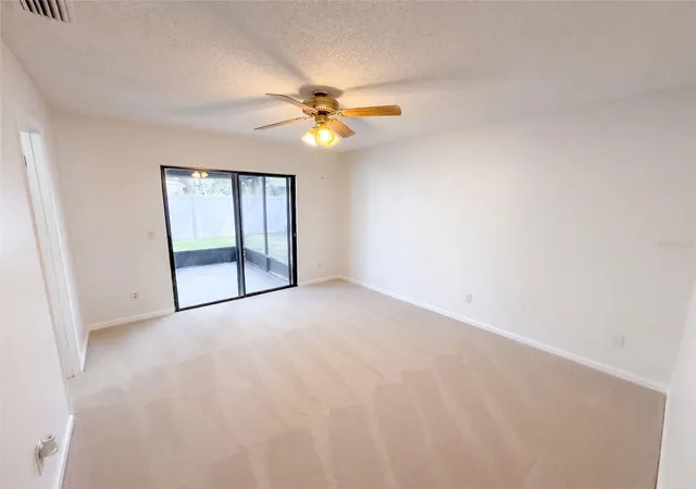 Photo 3 of Single family home for sale at 10033 Creekwater Blvd, Orlando, FL 32825 | MLS# O6443769 | Listing updated on 2026-09-23