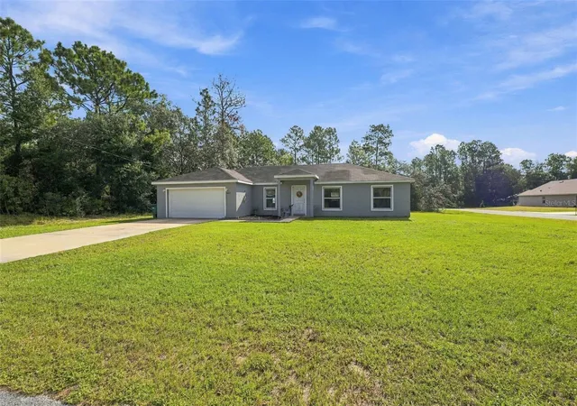 Photo 3 of Single family home for sale at 8009 N Primrose Dr, Citrus Springs, FL 34434 | MLS# W7889708 | Listing updated on 2026-09-24