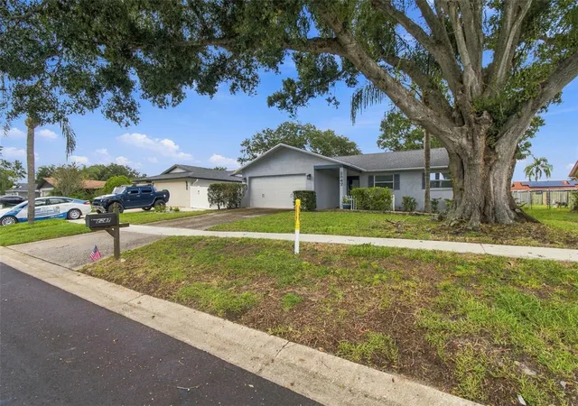 Photo 2 of Single family home for sale at 2347 Barkwood Pass, Clearwater, FL 33763 | MLS# TB8551002 | Listing updated on 2026-09-23