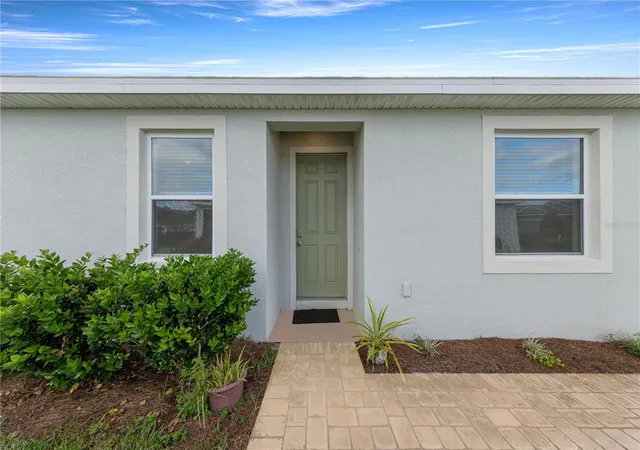 Photo 3 of Single family home for sale at 5365 Nw 46th Lane Rd, Ocala, FL 34482 | MLS# OM732681 | Listing updated on 2026-09-25