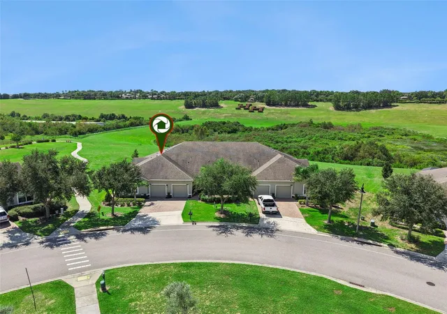 Photo 3 of Single family home for sale at 3628 Solana Cir #D, Clermont, FL 34711 | MLS# O6443778 | Listing updated on 2026-09-23